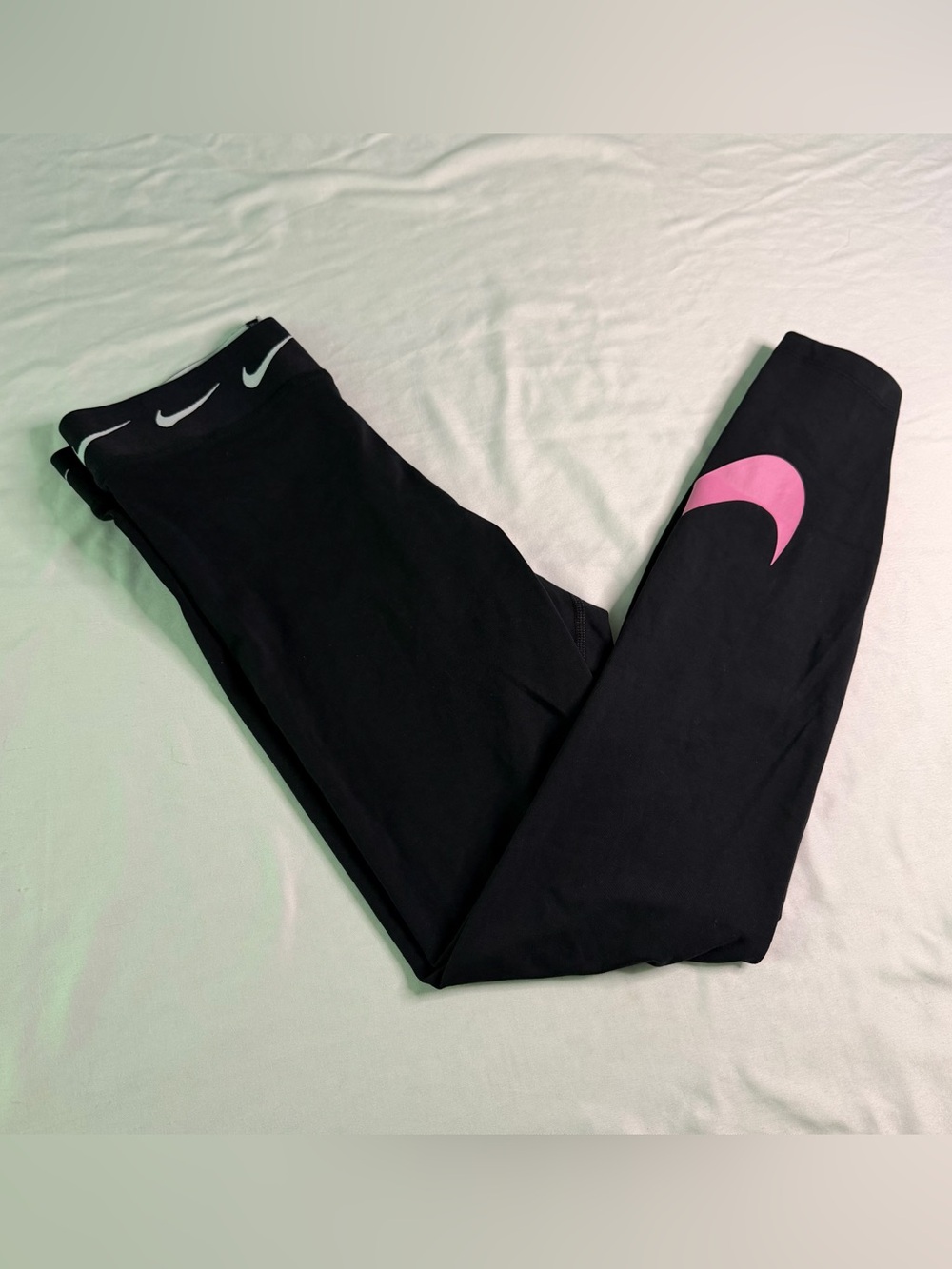 Nike Sportswear Swoosh High Waisted Leggings Pink Logo Women’s Medium Running